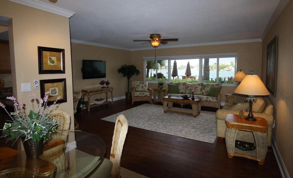 Westwinds Waterfront Resort St. Pete Beach Luaran gambar
