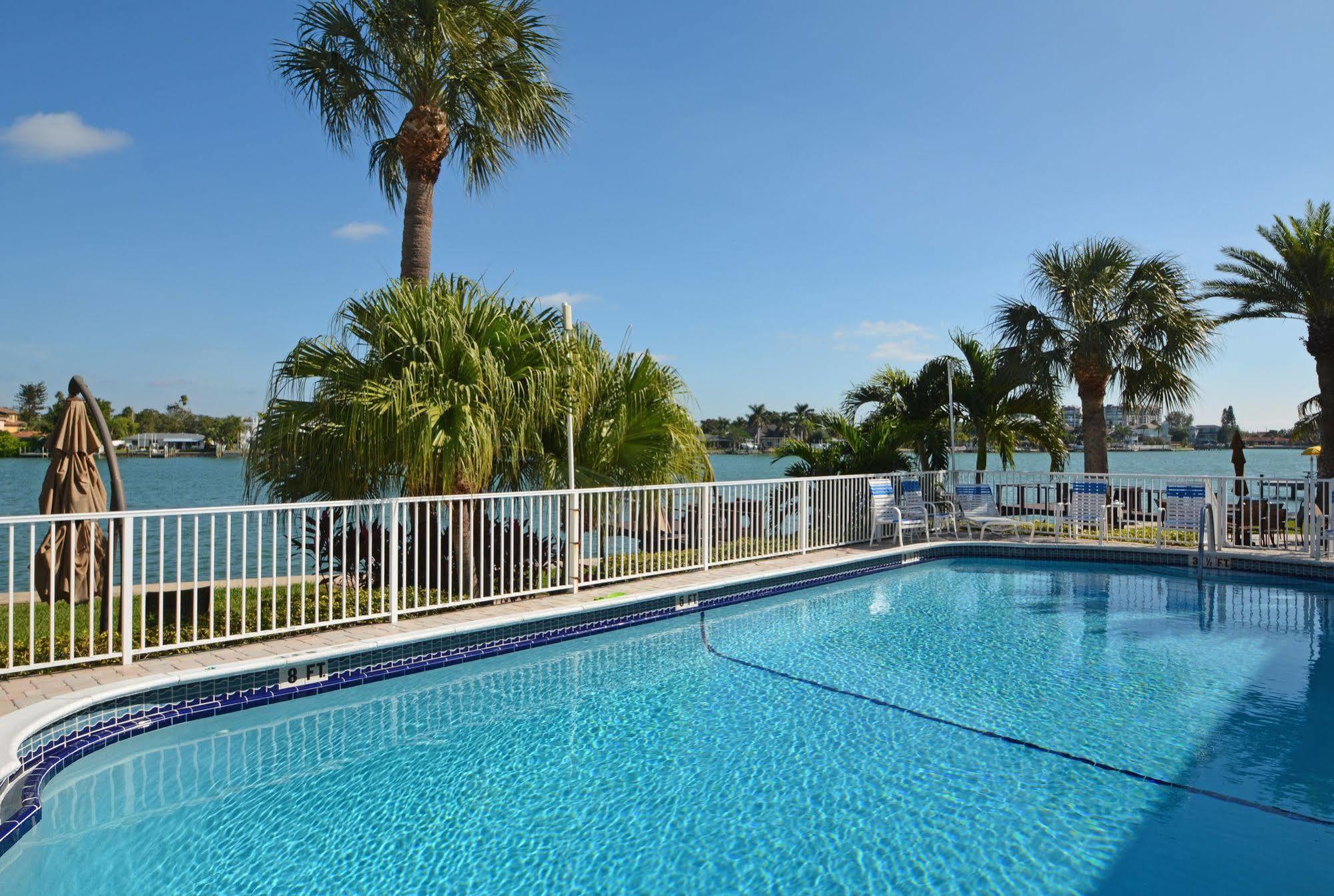 Westwinds Waterfront Resort St. Pete Beach Luaran gambar